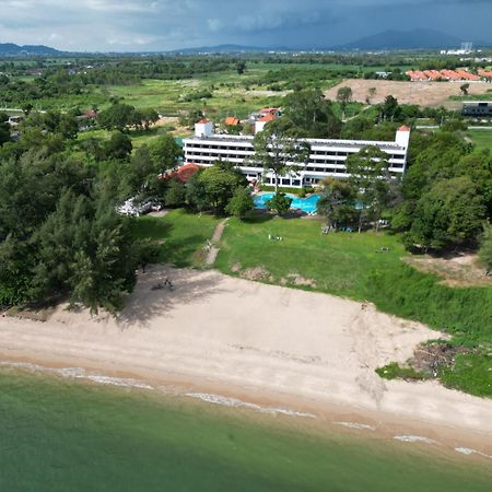 Purimas Beach Hotel & Spa Ban Chang  Exteriör bild