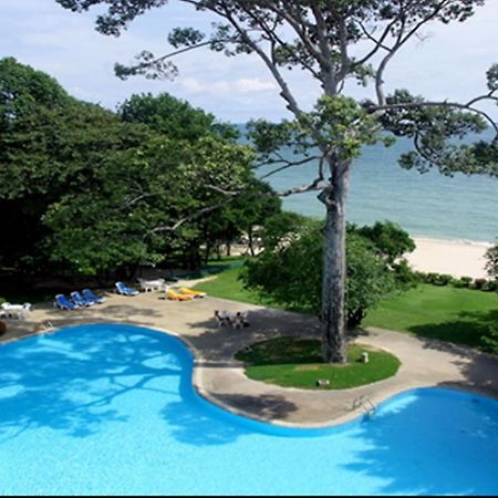 Purimas Beach Hotel & Spa Ban Chang  Exteriör bild
