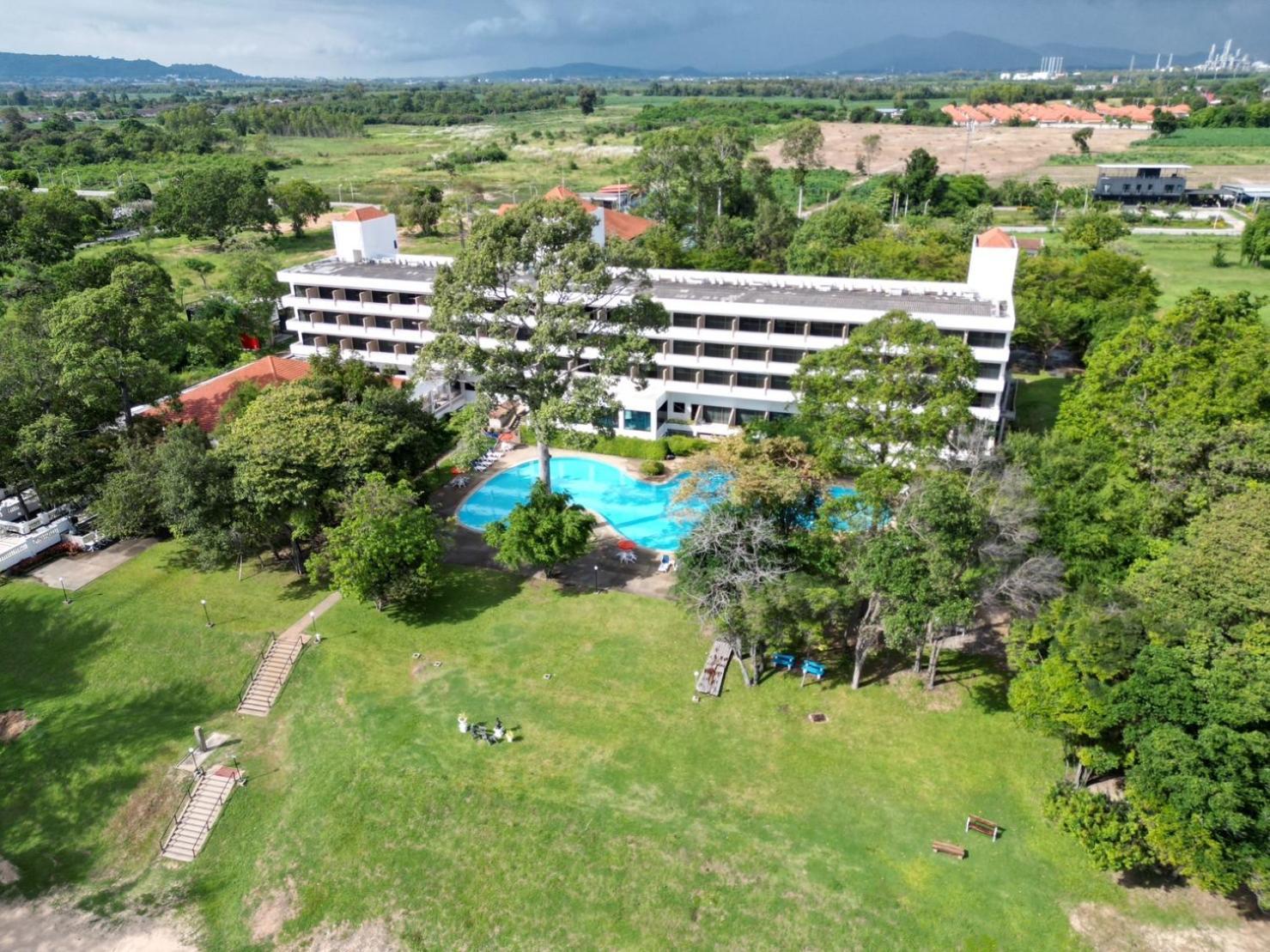 Purimas Beach Hotel & Spa Ban Chang  Exteriör bild