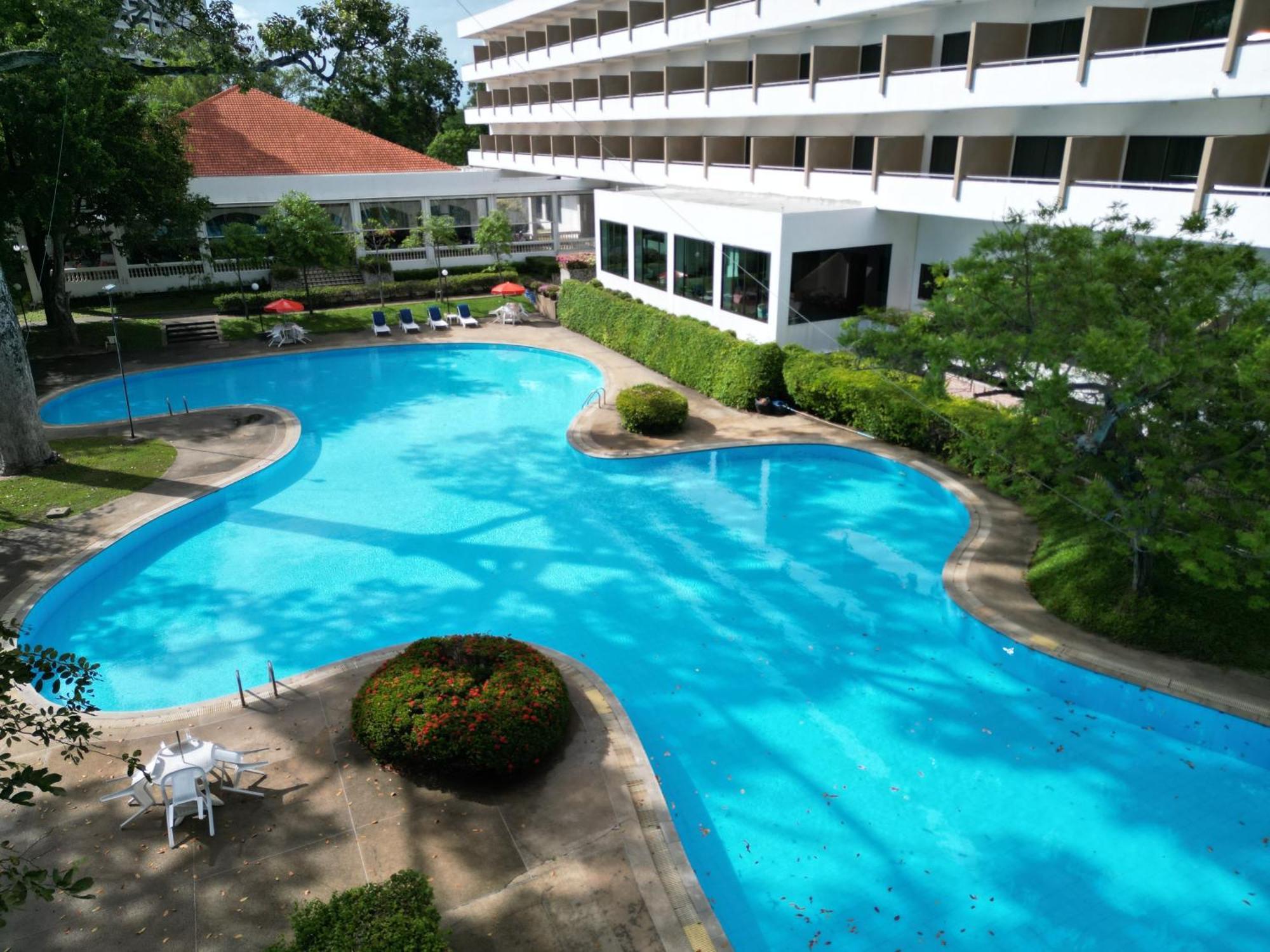 Purimas Beach Hotel & Spa Ban Chang  Exteriör bild