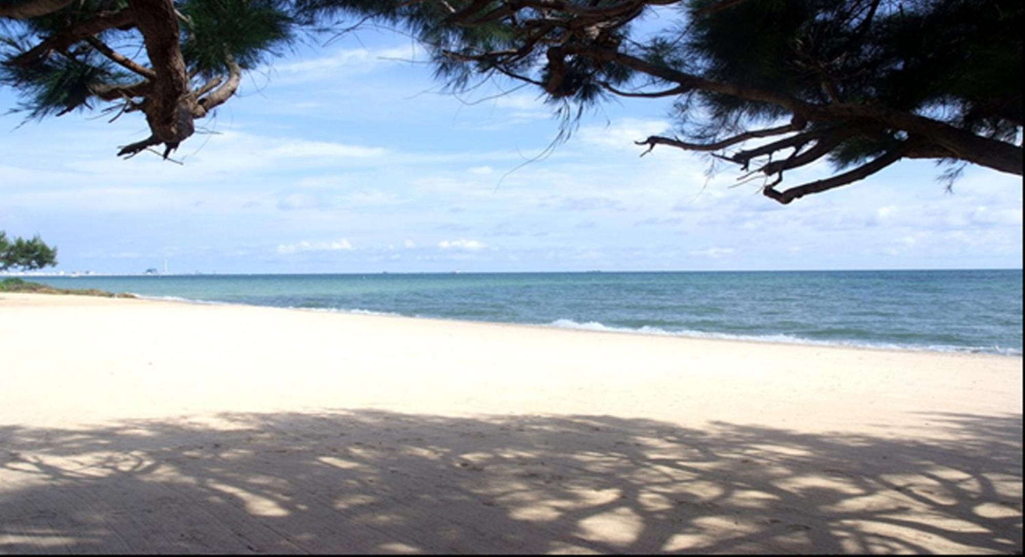 Purimas Beach Hotel & Spa Ban Chang  Exteriör bild