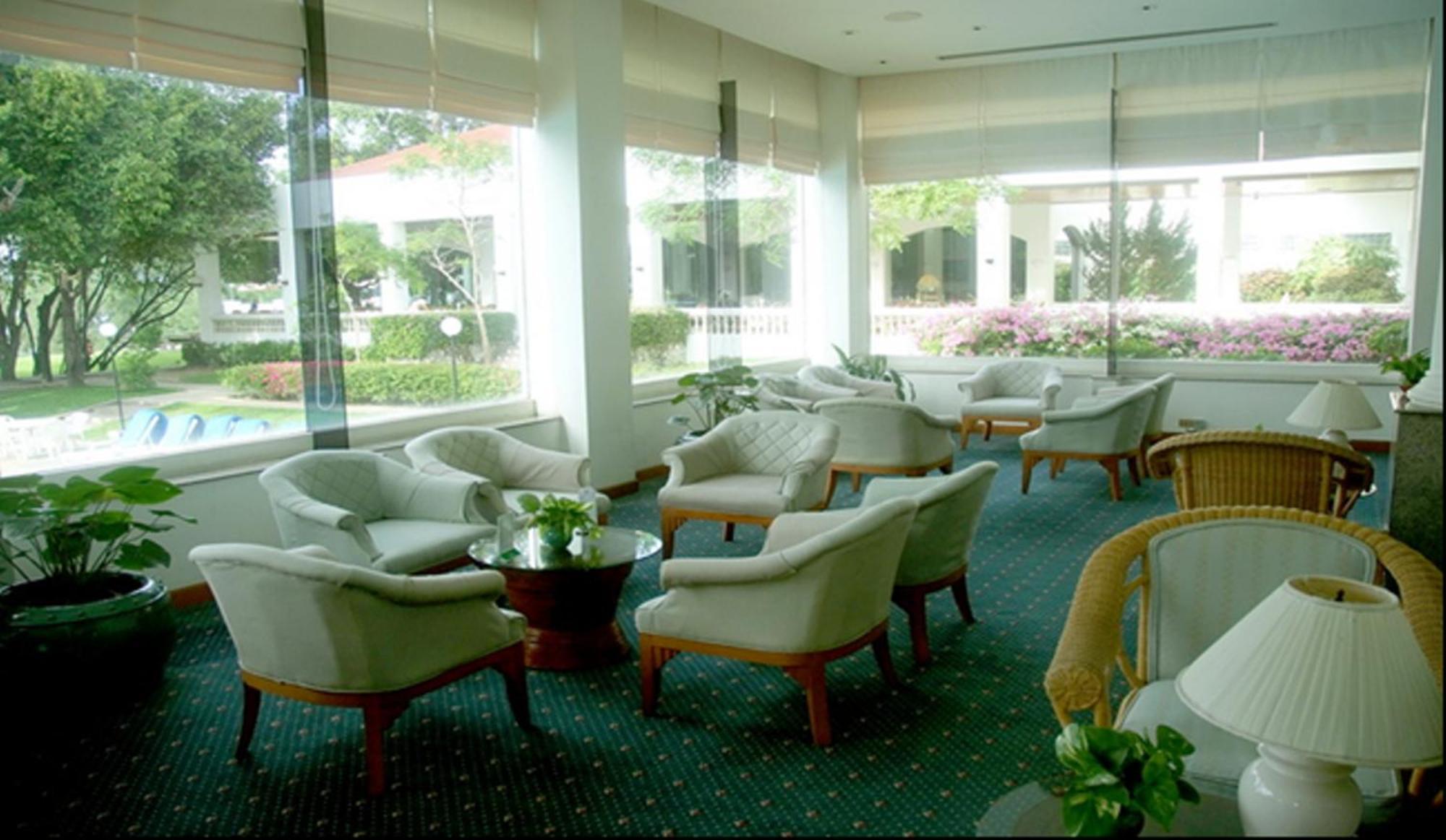 Purimas Beach Hotel & Spa Ban Chang  Exteriör bild